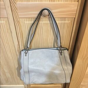 Calvin Klein Elegant Gray Shoulder Bag